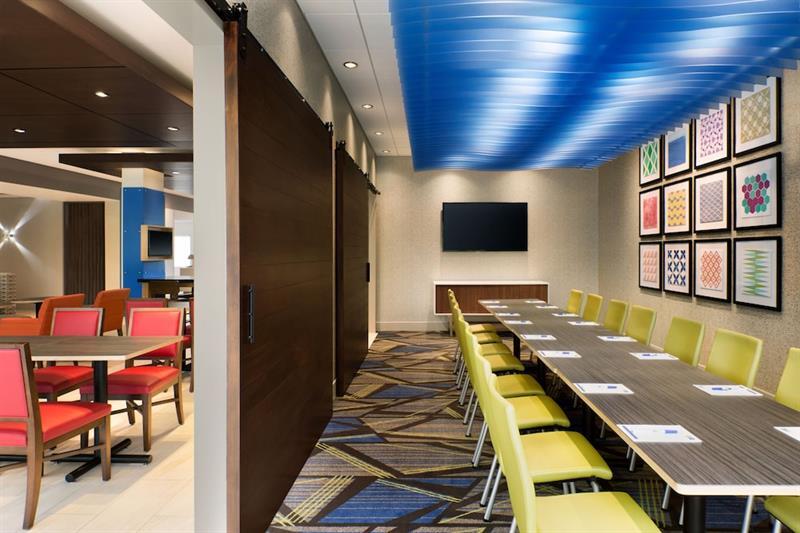 Holiday Inn Express & Suites - Painesville - Concord By Ihg Eksteriør billede