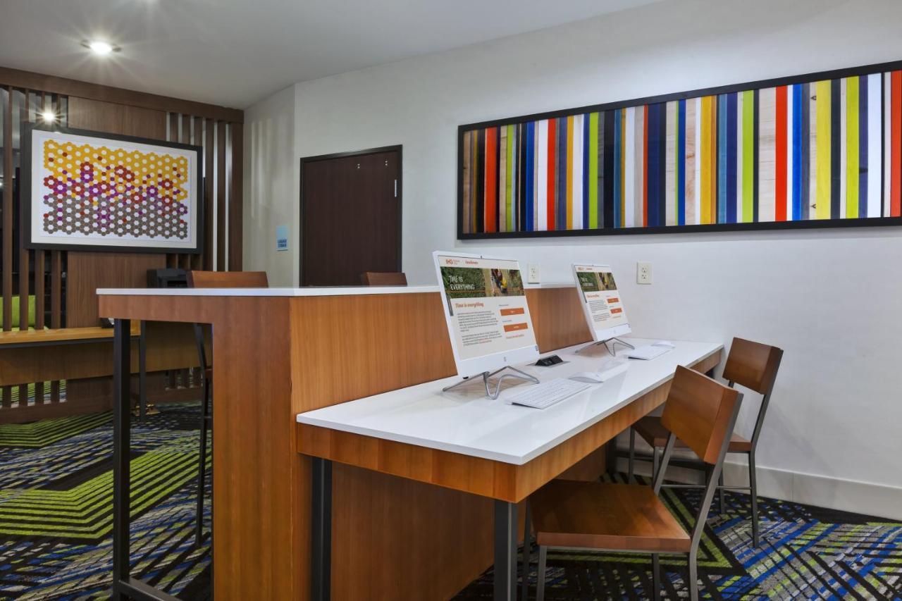 Holiday Inn Express & Suites - Painesville - Concord By Ihg Eksteriør billede