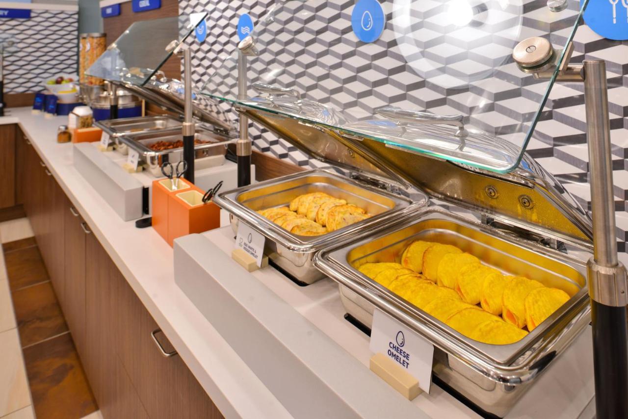 Holiday Inn Express & Suites - Painesville - Concord By Ihg Eksteriør billede